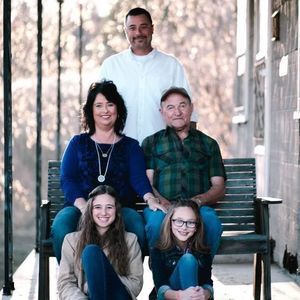 Meet your Posher, Annette